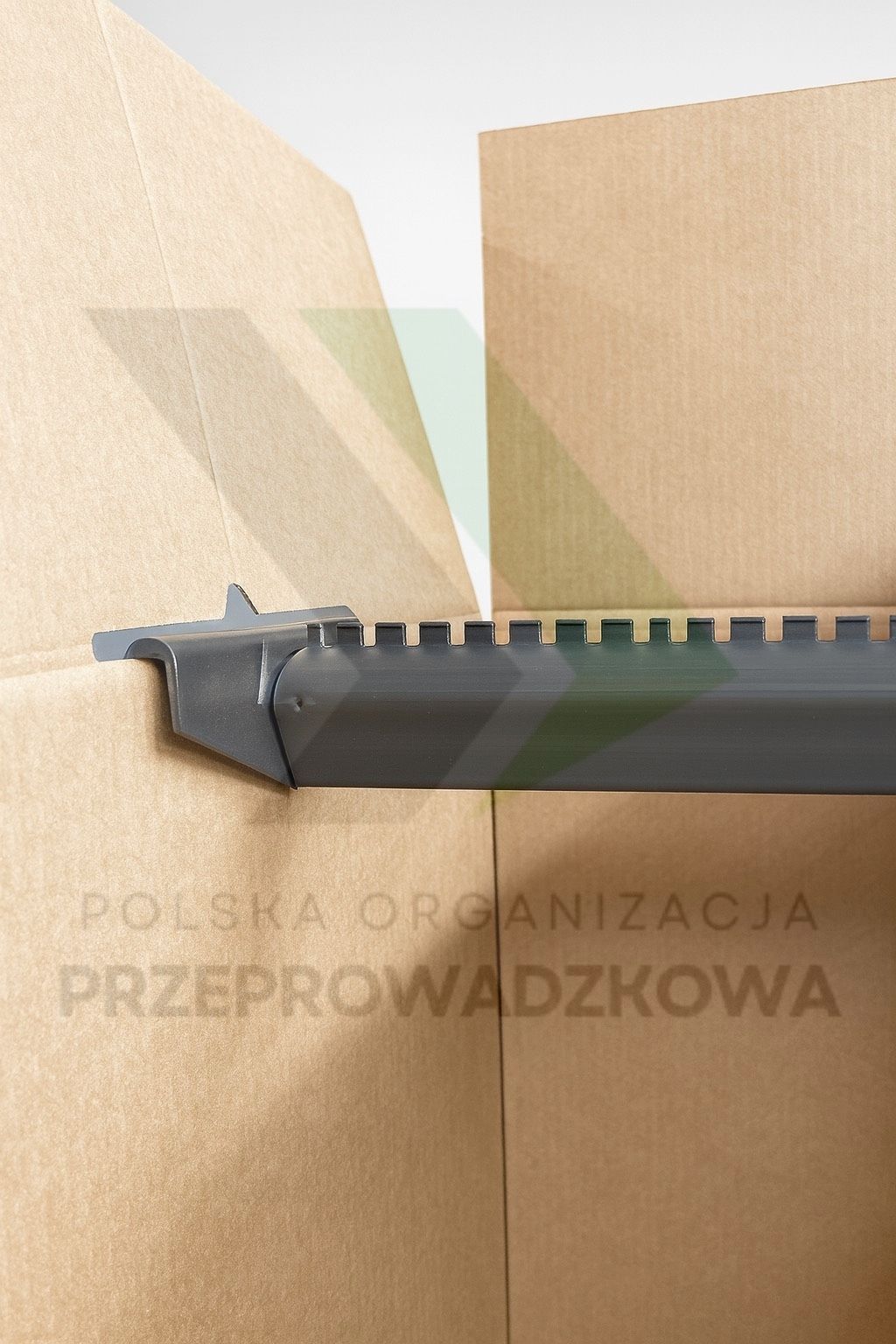 Szafa kartonowa z drążkiem - 2